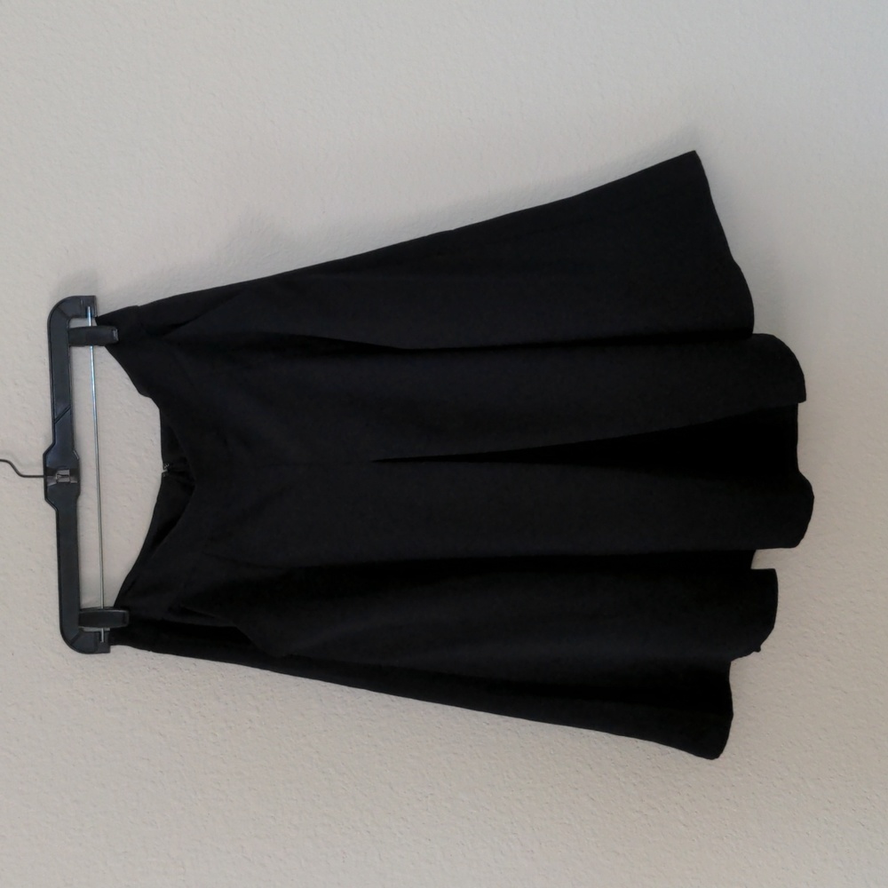 Long navy dress skirt with pockets